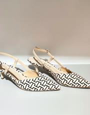 rosa geometrik desen textil mağzeme pino topuk nude