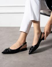 lonly büzgü detaylı sivri burun kadın babet siyah