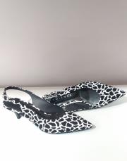 cow inek desen pino topuk sivri burun siyah-beyaz