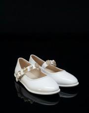 undo rugan yuvarlak burun toka detaylı babet bej 2