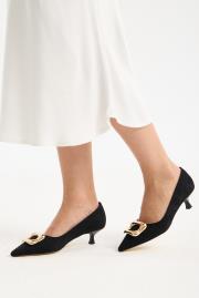 slıde toka detaylı vegan süet sivri burun topuklu ayakkabı siyah 4