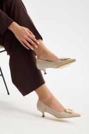 slıde toka detaylı vegan süet sivri burun topuklu ayakkabı bej 2