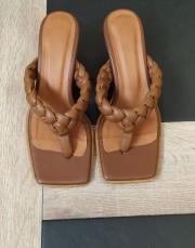 ashley örgü detaylı topuklu ayakkabı kahve 2