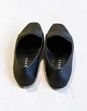 mona ithal birinci sınıf vegan deri köşeli burun babet siyah 4